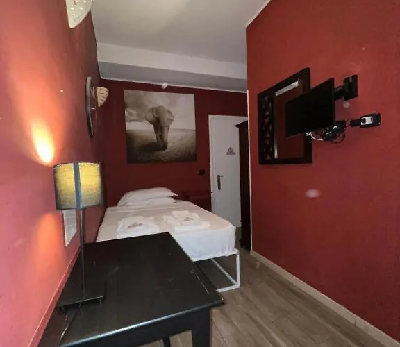 Vatican Garden Apartment *